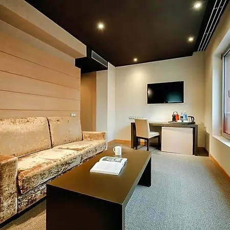 Hesperia Hotel 4*