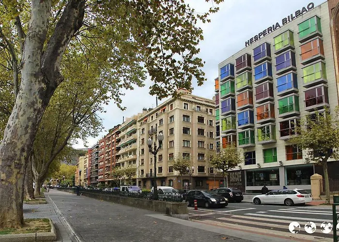 Hesperia מלון 4*